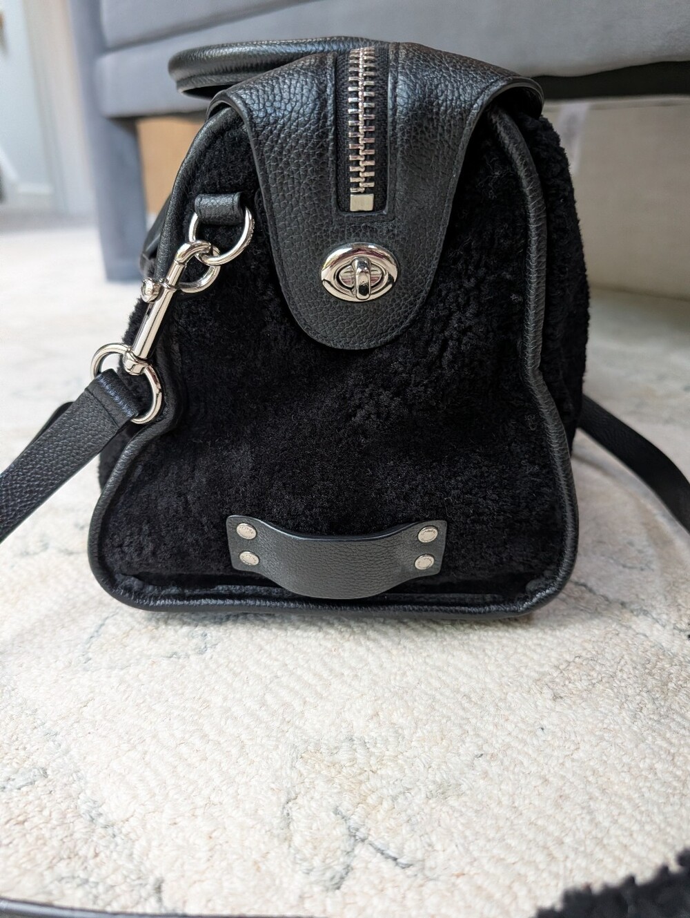 Coach Rhyder 30 Black Leather & Shearling Duffel Satchel - Picture 4 of 14